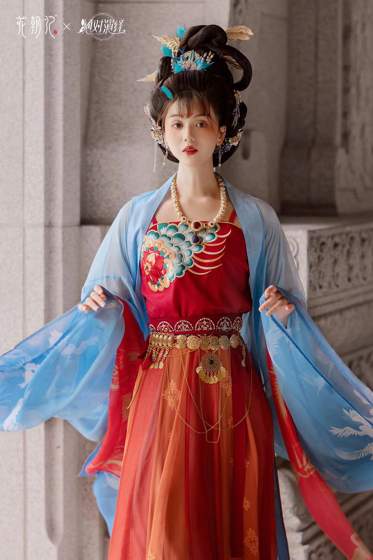 《绝对演绎》联名款汉服上线，游戏中的唐朝公主终于走进现实了！
